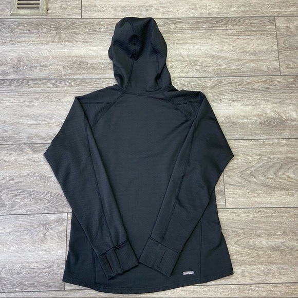 The North Face Lightweight Vaporwick Hoodie - Picture 14 of 16